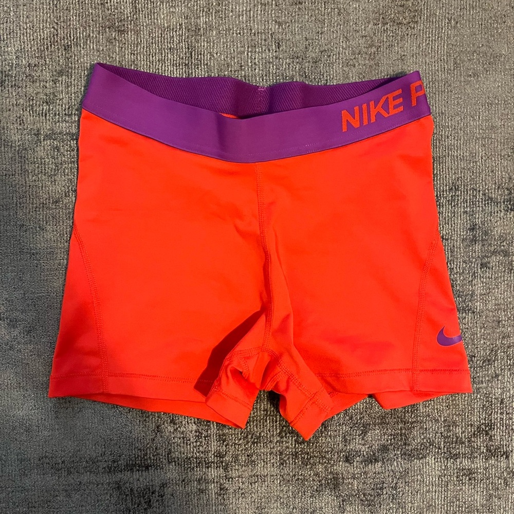 Nike spandex shorts - Size M